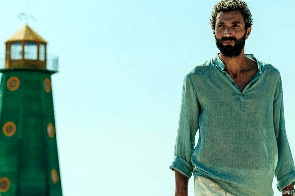 Photo from the movie The Sand Castle