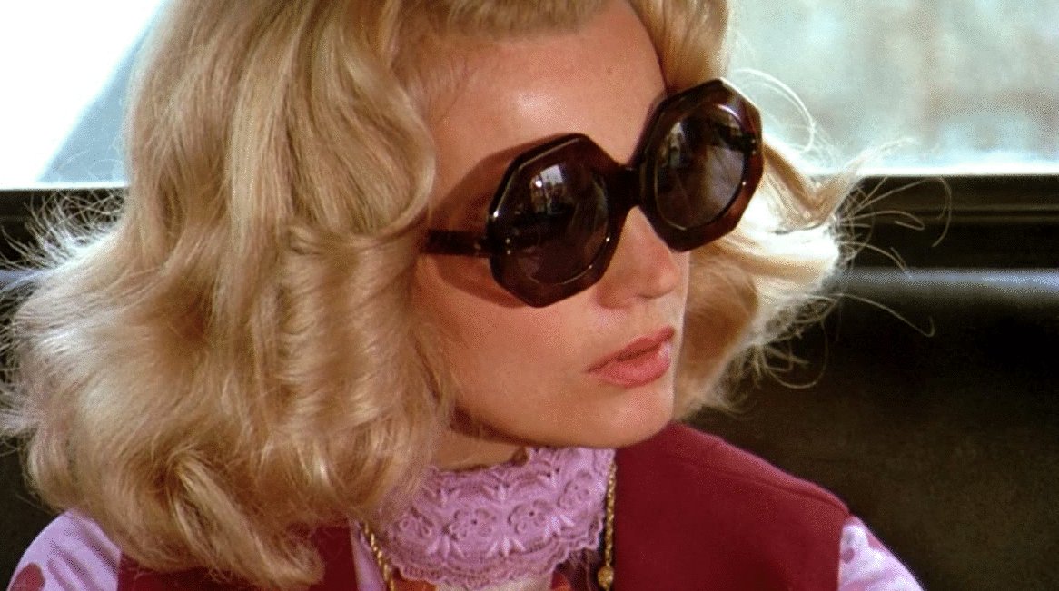 Photo from the movie Minnie and Moscowitz