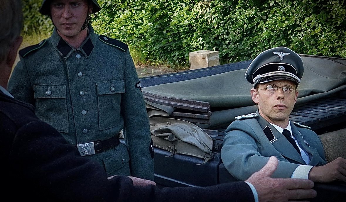 Photo from the movie De forbandede år 2