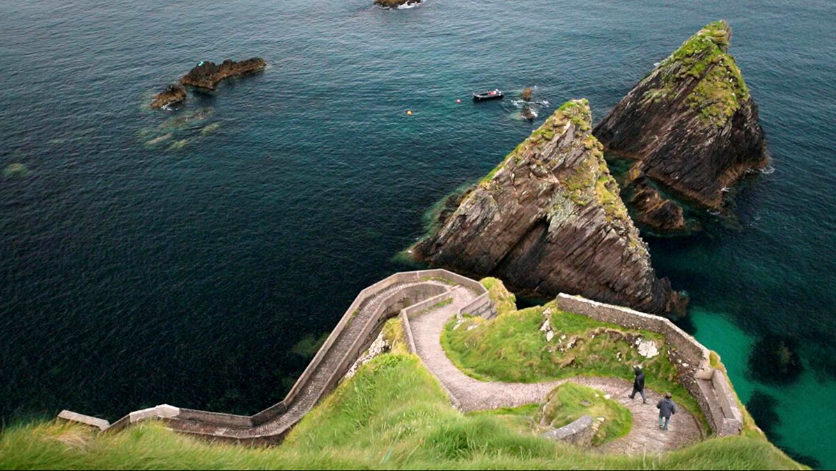 Photo from the movie The Crest