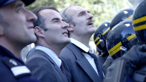 Photo from the movie Top Floor Left Wing