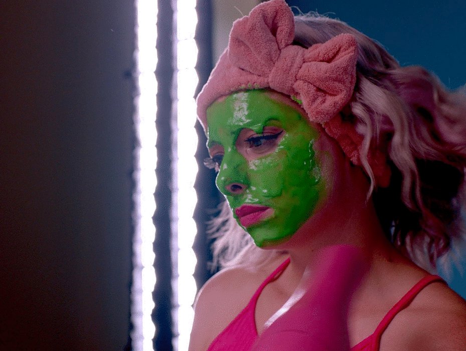 Photo from the movie Under the Influencer