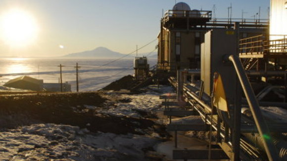 Photo from the movie Encounters at the End of the World