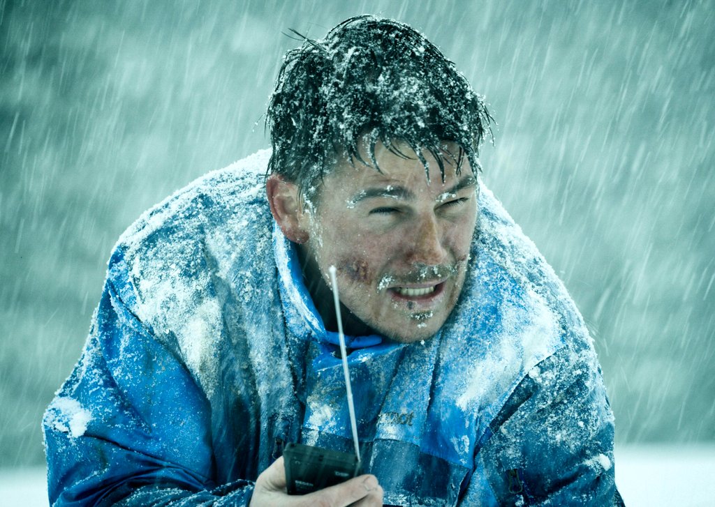 Photo from the movie 6 Below: Miracle on the Mountain