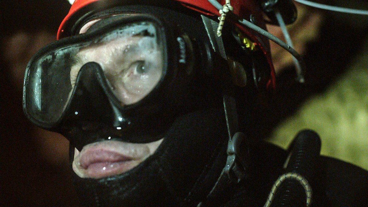 Photo from the movie The Rescue