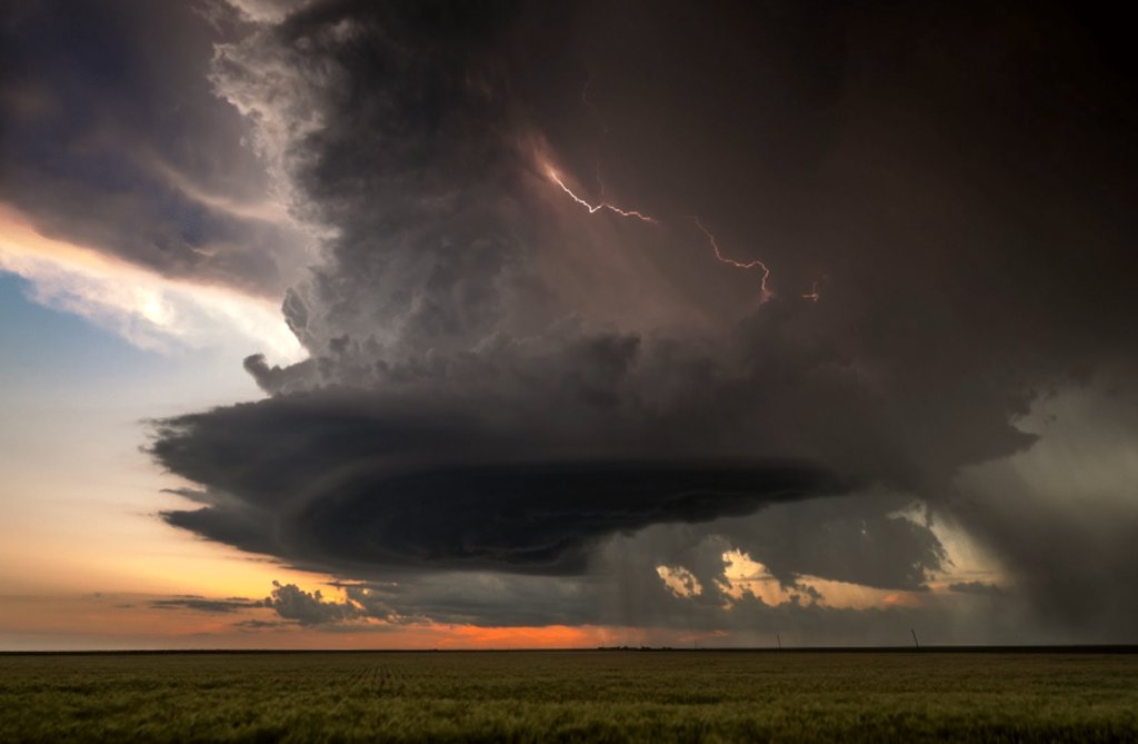 Photo from the movie Extreme Weather