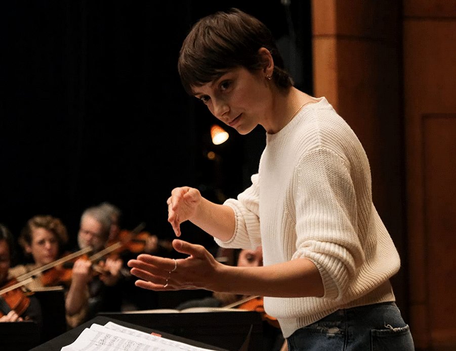 Photo from the movie Days of Happiness