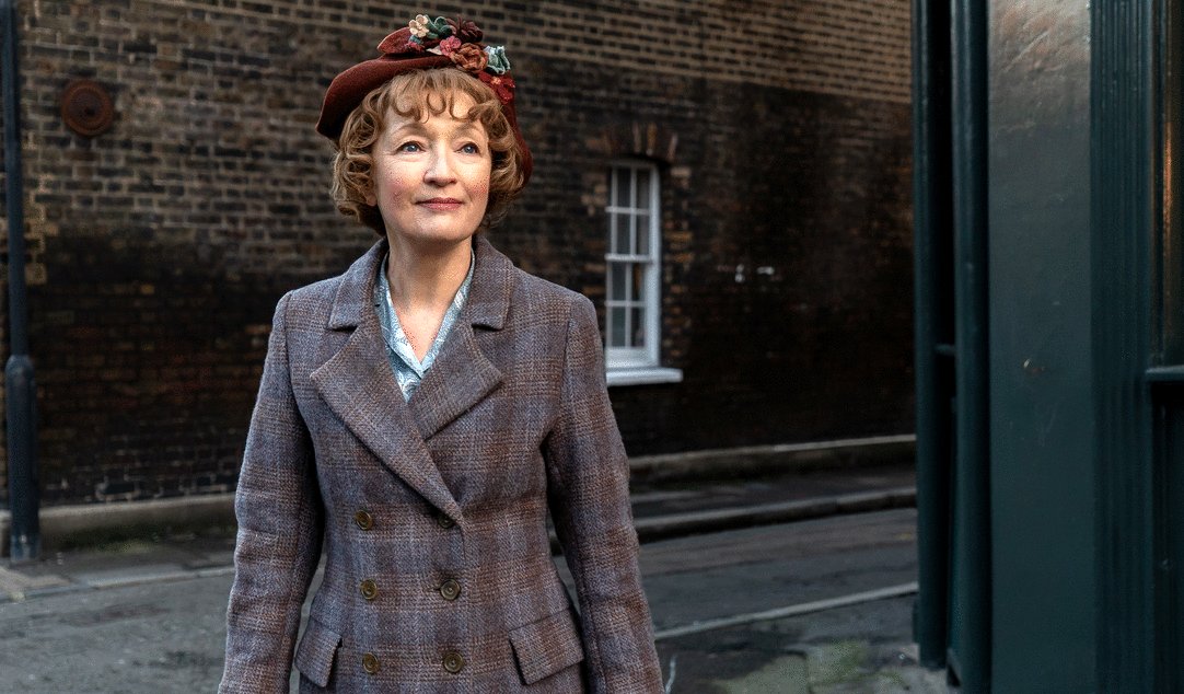 Photo from the movie Mrs. Harris Goes to Paris