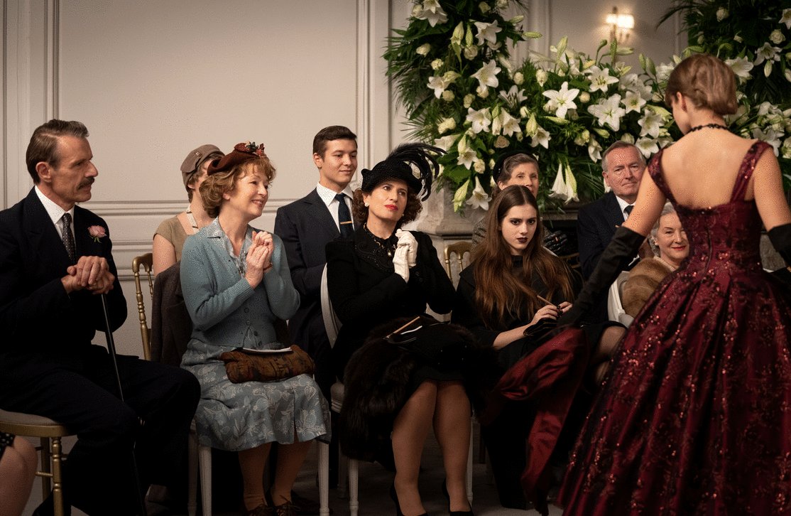 Photo from the movie Mrs. Harris Goes to Paris