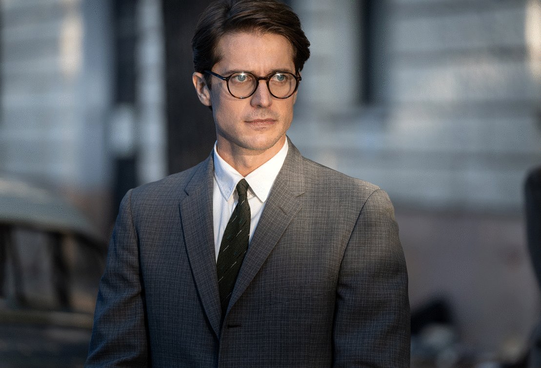 Photo from the movie Mrs. Harris Goes to Paris