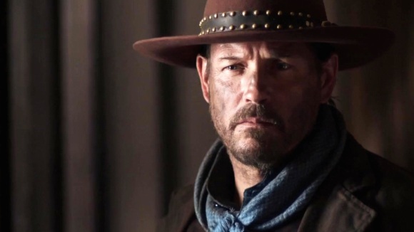 Photo from the movie Traded