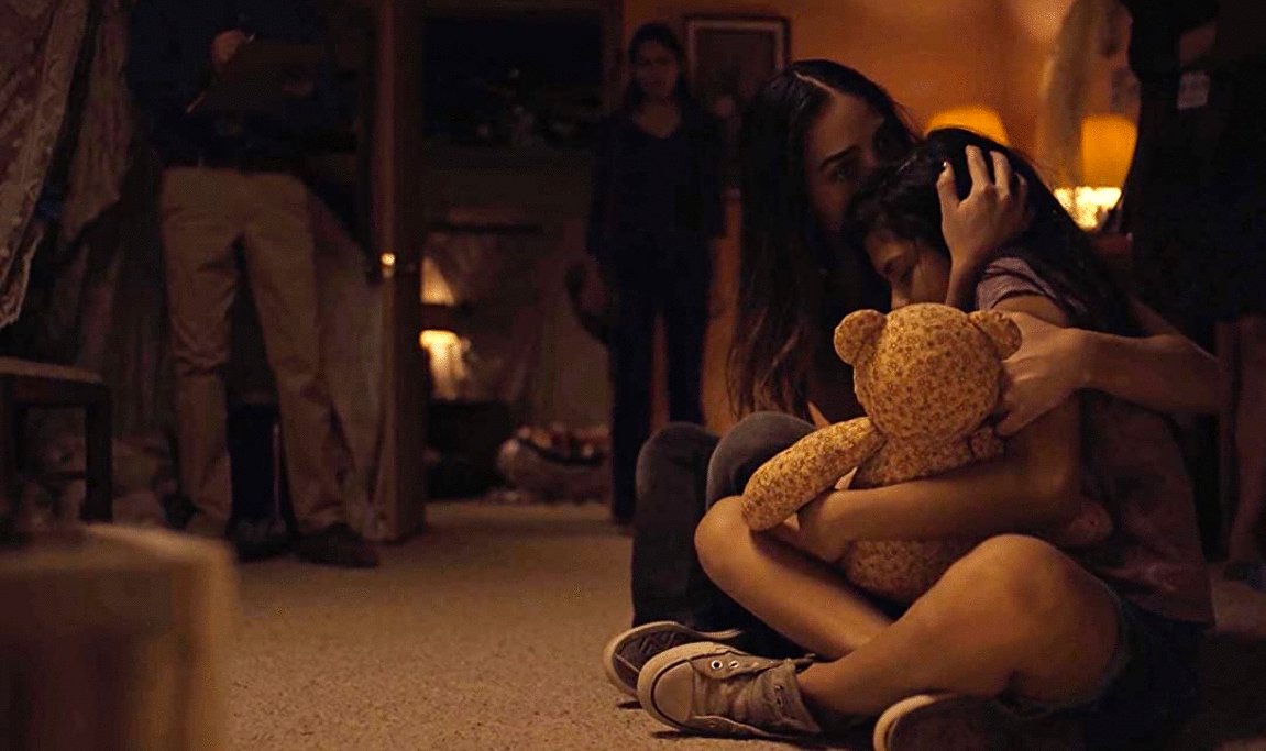 Photo from the movie All the World Is Sleeping