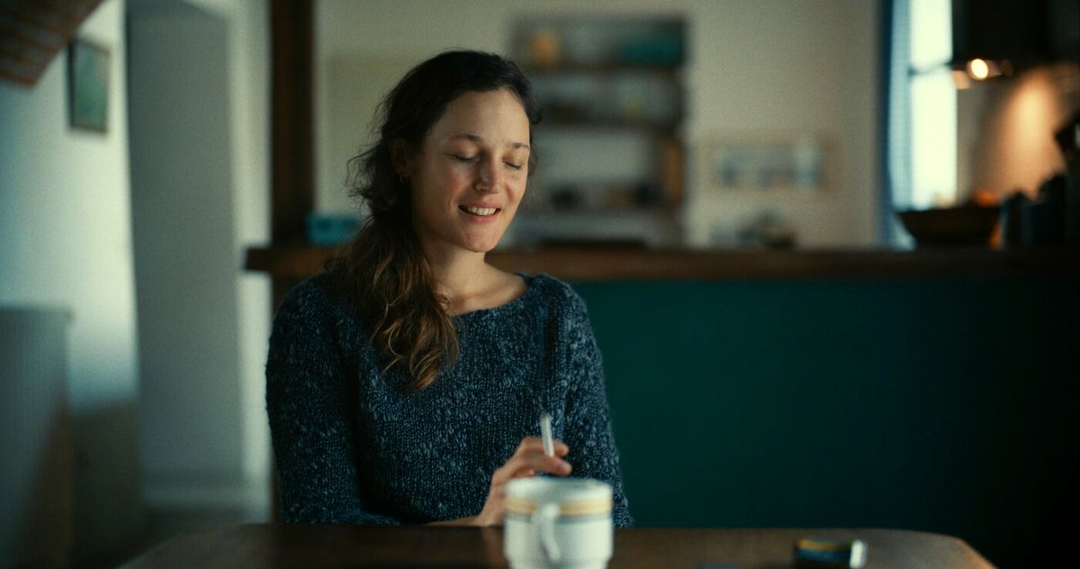 Photo from the movie Hold Me Tight