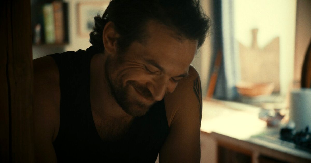 Photo from the movie Hold Me Tight