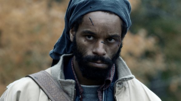 Photo from the movie Feuilles mortes