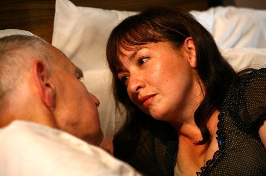 Photo from the movie Love Comes Lately