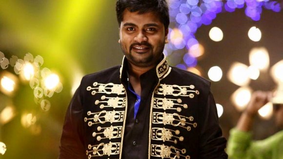 Photo du film Idhu Namma Aalu