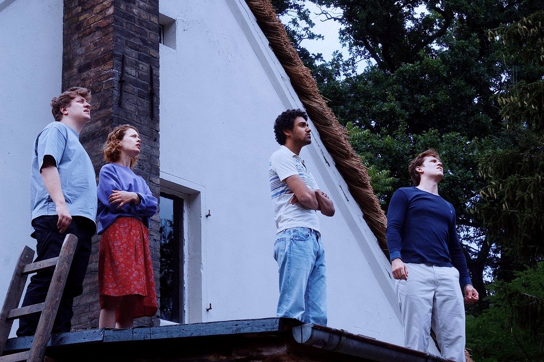 Photo du film Le ciel rouge