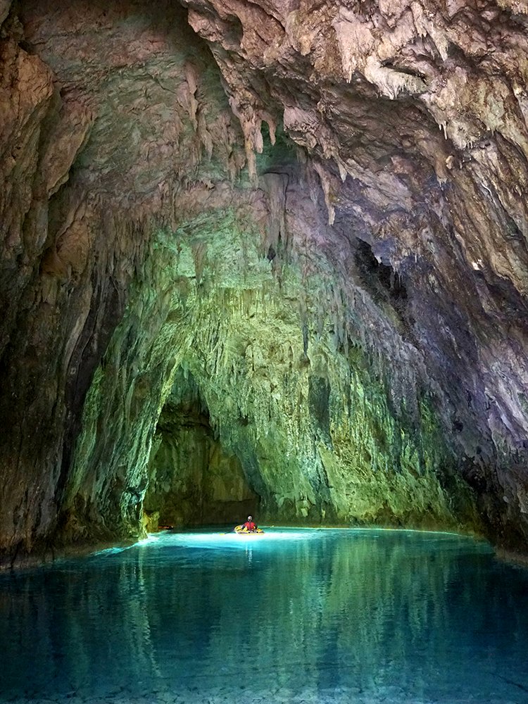 Photo from the movie Ancient Caves [2020]