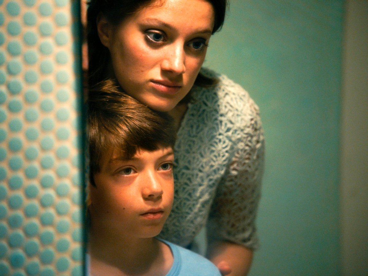 Photo du film L'île rouge