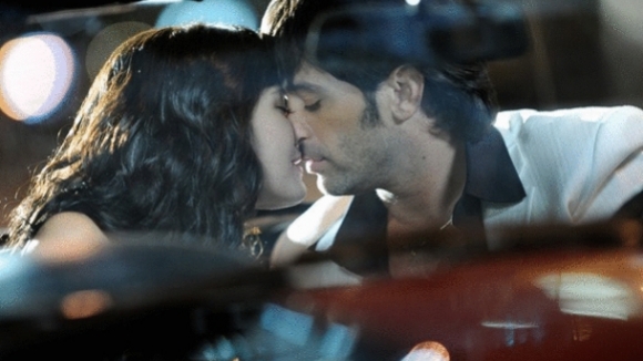 Photo from the movie For the Love of Money