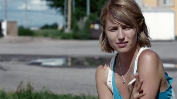 Photo from the movie Bare