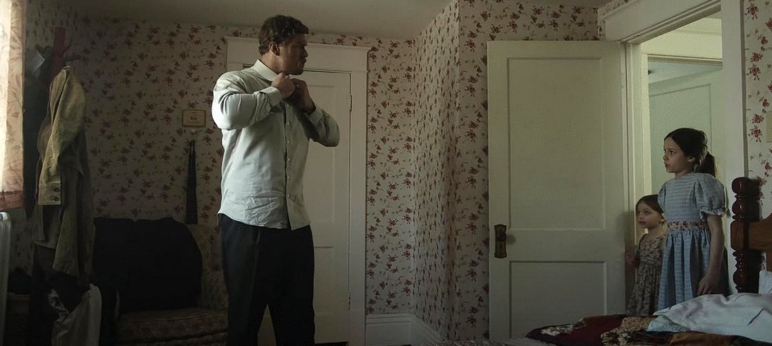 Photo from the movie Ordinary Angels