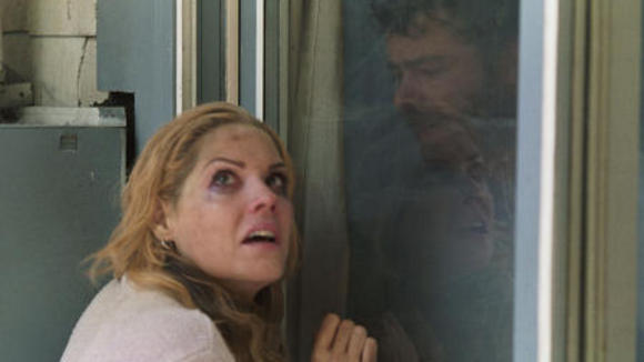 Photo from the movie Right at Your Door