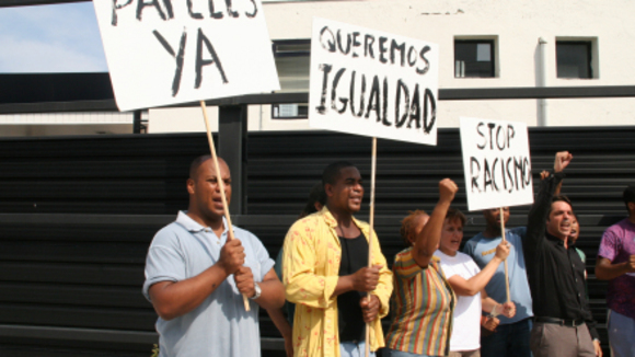 Photo from the movie Twins for President