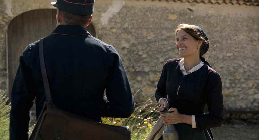 Photo from the movie The Ideal Palace