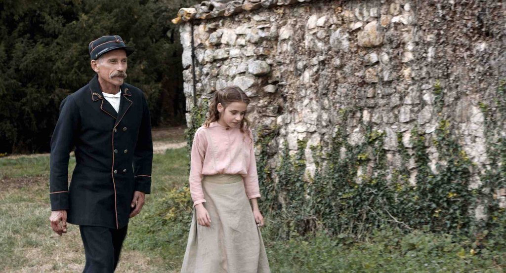 Photo from the movie The Ideal Palace