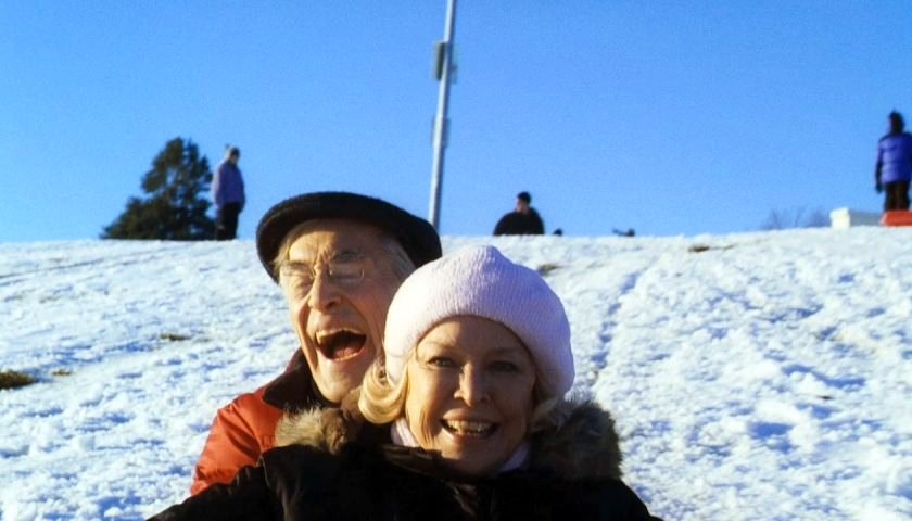 Photo from the movie Lovely, Still