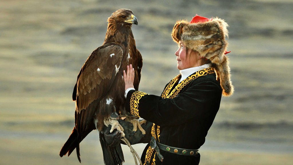 Photo from the movie The Eagle Huntress