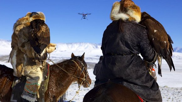 Photo from the movie The Eagle Huntress