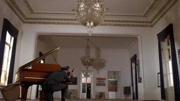 Photo from the movie Tote Taube in der Beethovenstraße