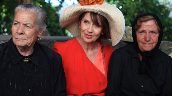 Photo from the movie La Cage dorée