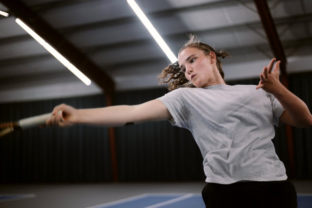 Photo from the movie Julie Keeps Quiet