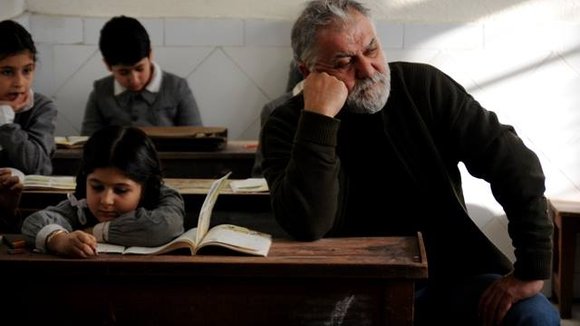 Photo du film Dar donya ye to saat chand ast?