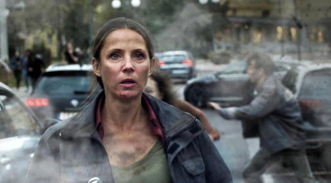 Photo from the movie The Abyss