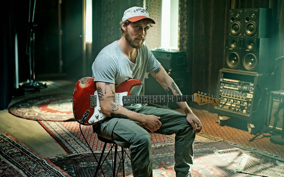 Photo from the movie A Beautiful Life