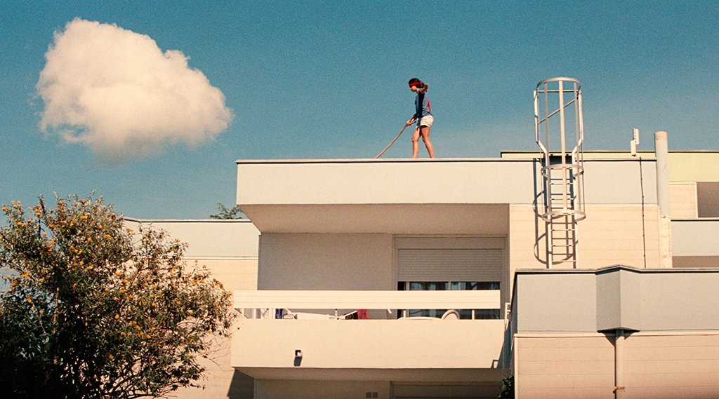 Photo from the movie Ava