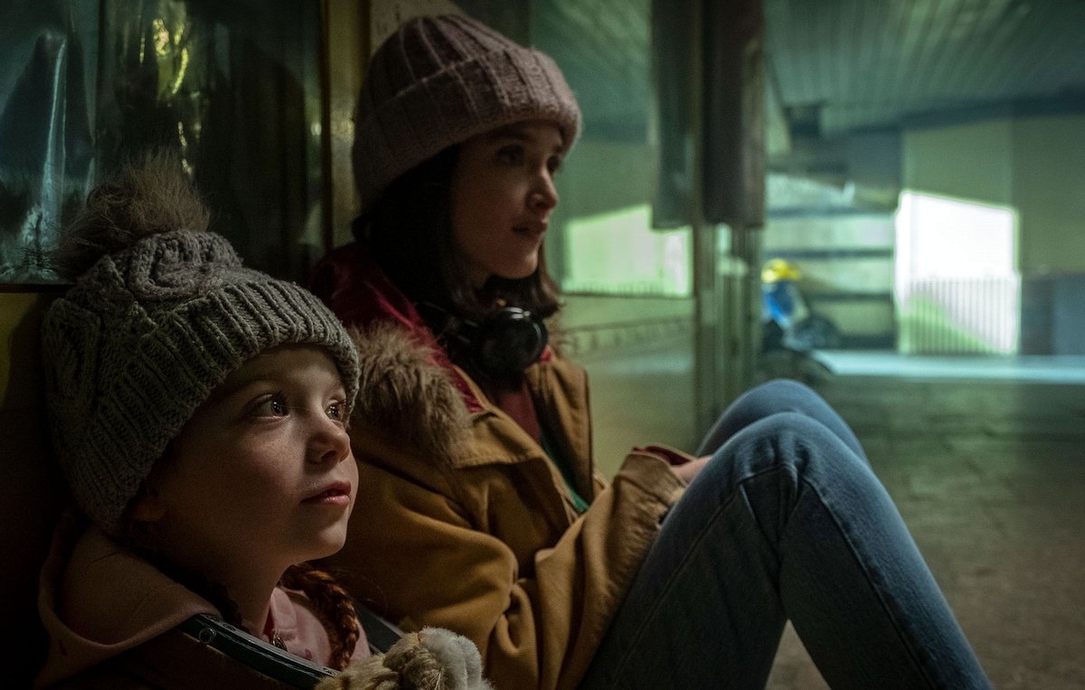 Photo from the movie Warning