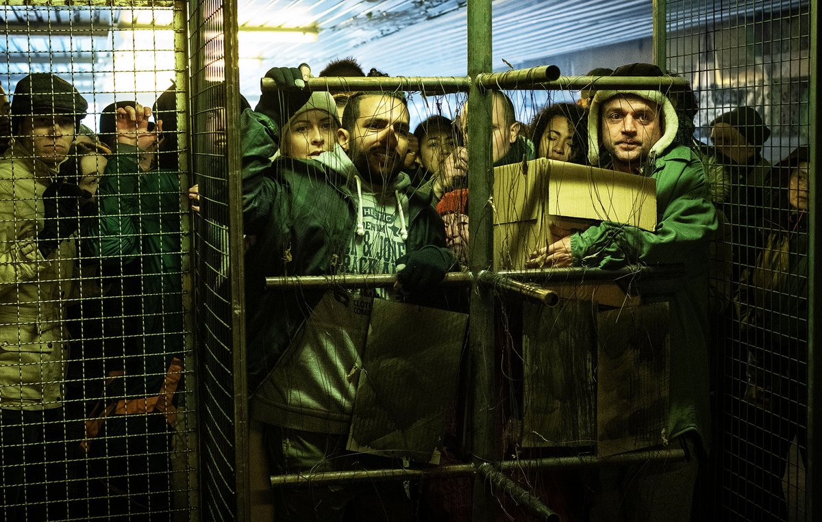 Photo from the movie Warning