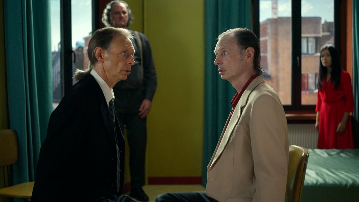 Photo from the movie The Falling Star