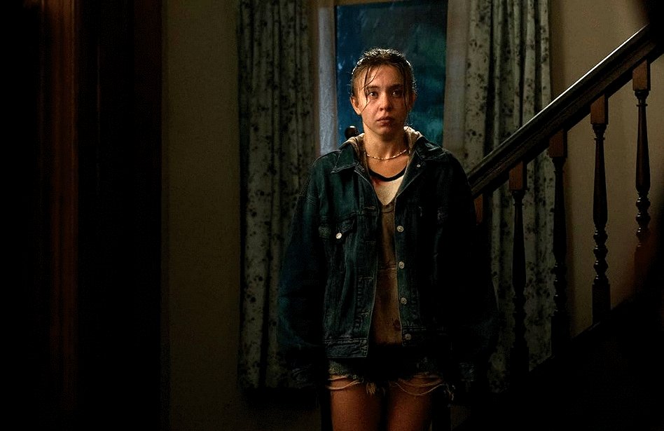 Photo from the movie Echo Valley