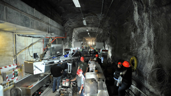 Photo from the movie The Colony