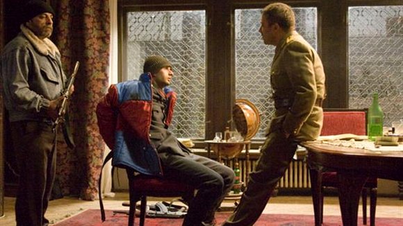 Photo from the movie The Paper will be Blue