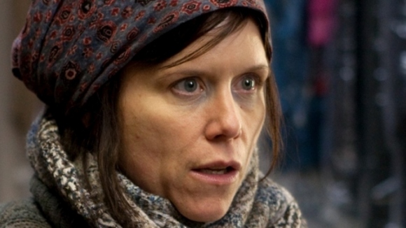 Photo du film La Fille au manteau blanc