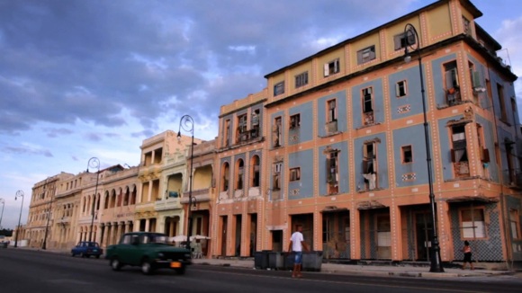 Photo du film The Poet of Havana