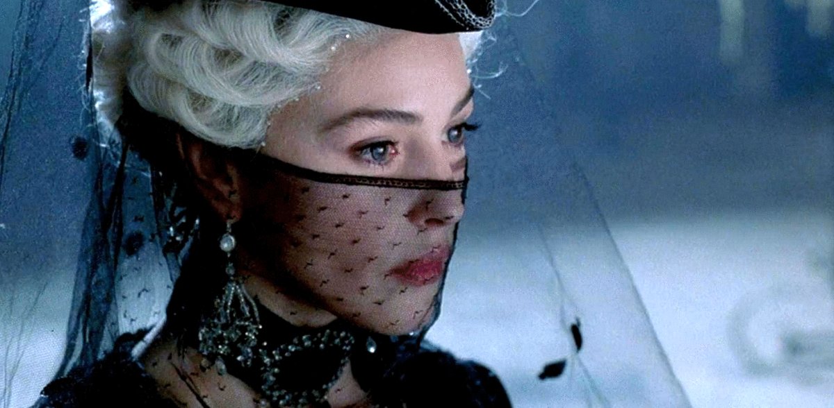 Photo from the movie The Brotherhood of the Wolf